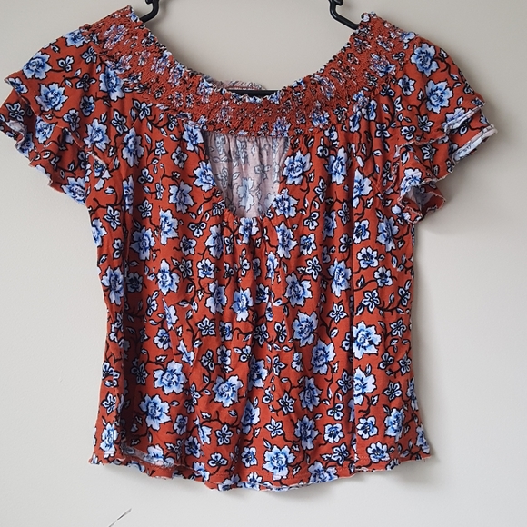 Shirt - Picture 2 of 2